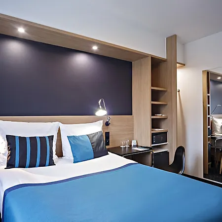 Отель Bonhotel 3*