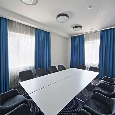 Bonhotel Отель 3*