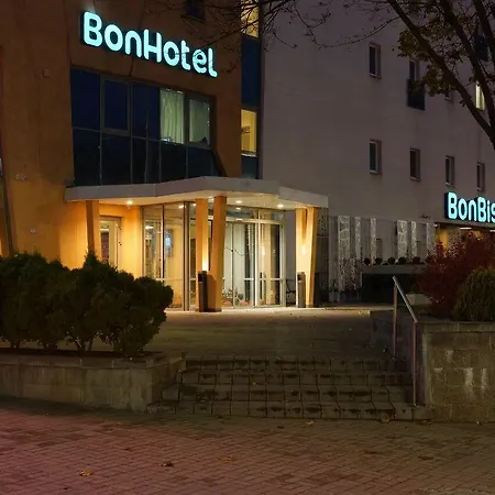 Hotel Bonhotel 3*